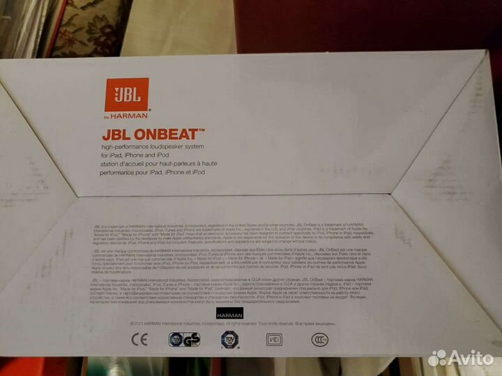 Акустическая станция JBL док-станция