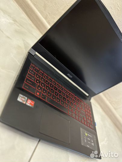 Игровой Ноутбук MSI bravo 15-b5dd407ru+ RX5500M