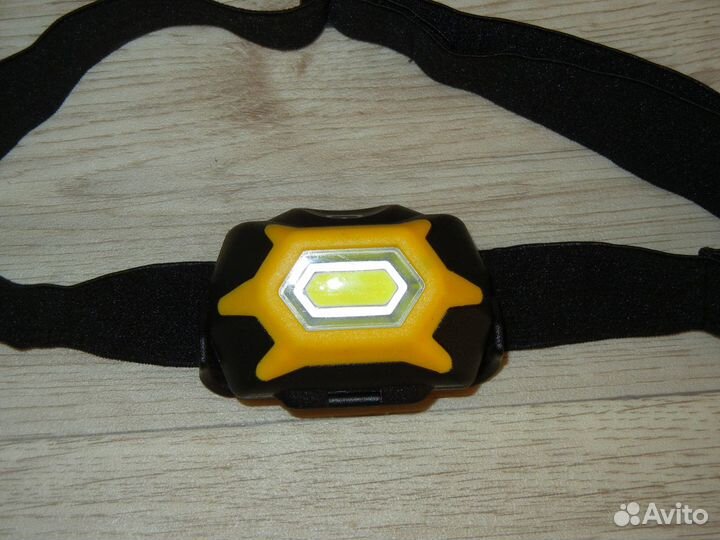 Фонарик налобный Эра