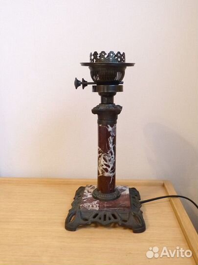 Настольная лампа. Ар-деко