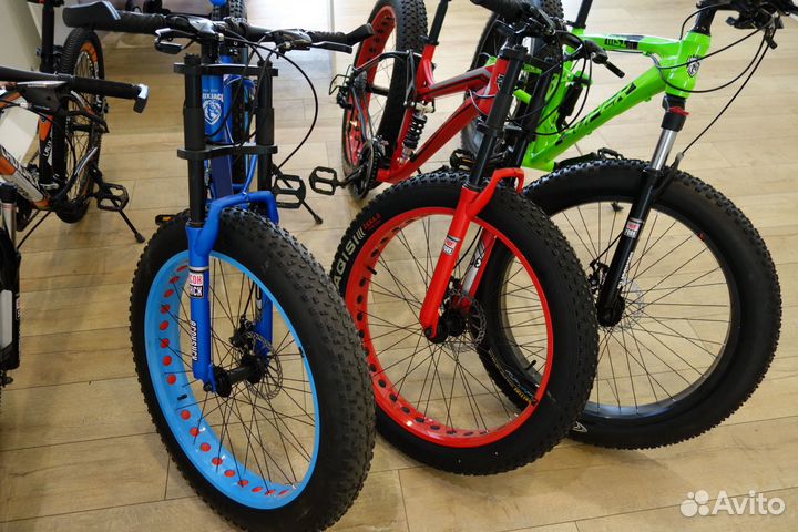 Велосипед синий фэтбайк 26 радиус