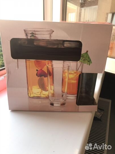 Набор кувшин и стаканы