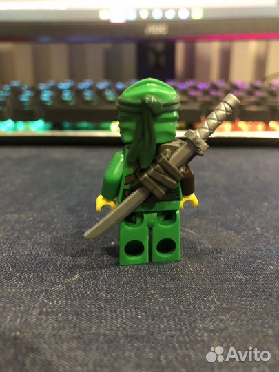 Лего нидзяго минифигурка ллойда