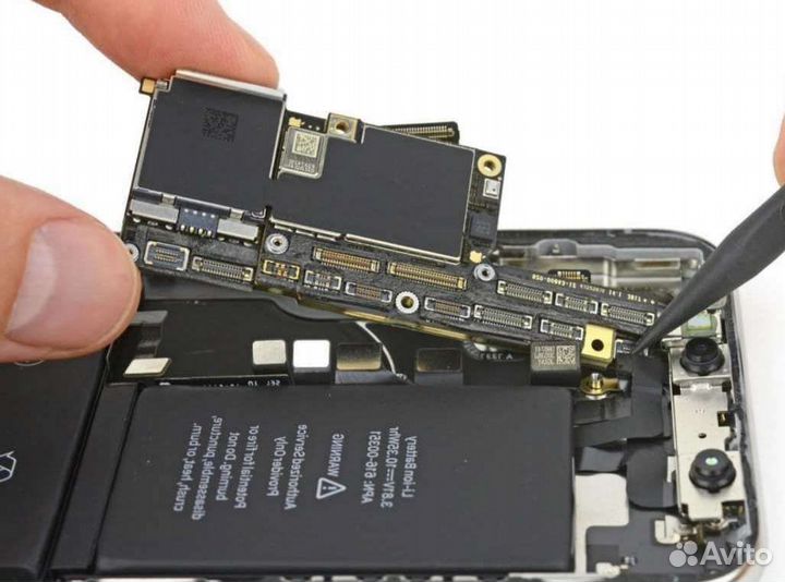 Сложный ремонт, пайка iPhone, iPad, MacBook iWatch