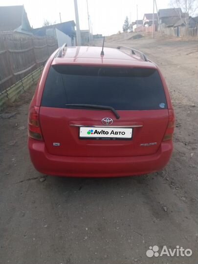 Toyota Corolla Fielder 1.5 AT, 2004, 300 000 км