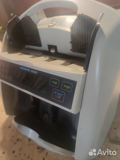 Счетчик банкнот Dors 600M2
