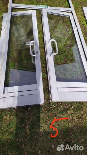 Двери алюминиевые бу однопольные/двупольные