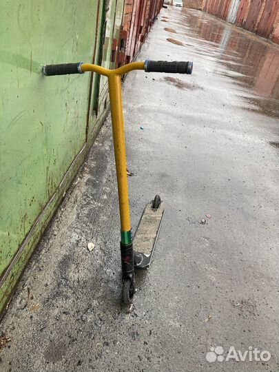 Трюковой самокат