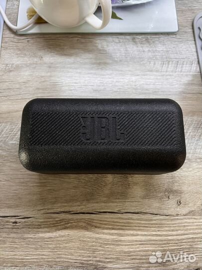 Колонка JBL Flip 5 Желтая