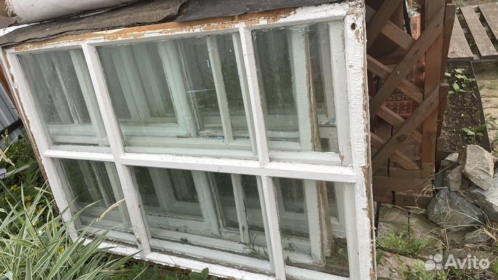 Рамы оконные со стеклом