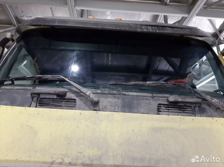 Стекло лобовое на Folvo FH