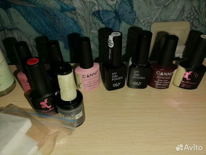 Набор для маникюра, лампа для маникюра, фрезы, лак