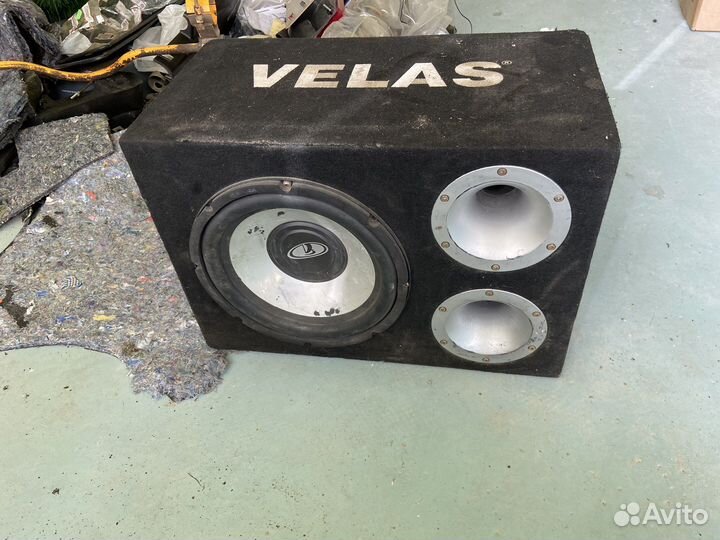 Сабвуфер LADA