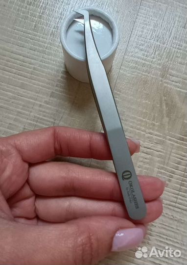 Пинцет топорик OkoLashes