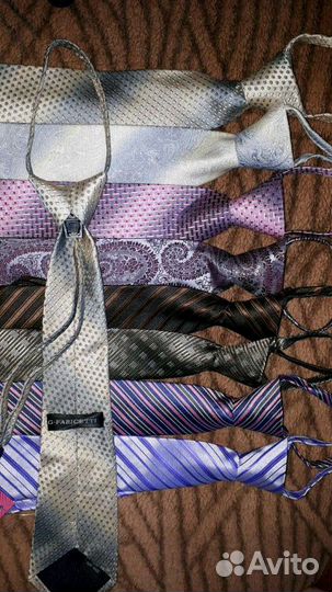 Школьные галстуки