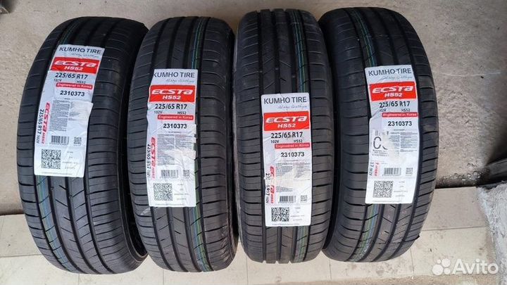 Kumho Ecsta HS52 205/65 R15 94V