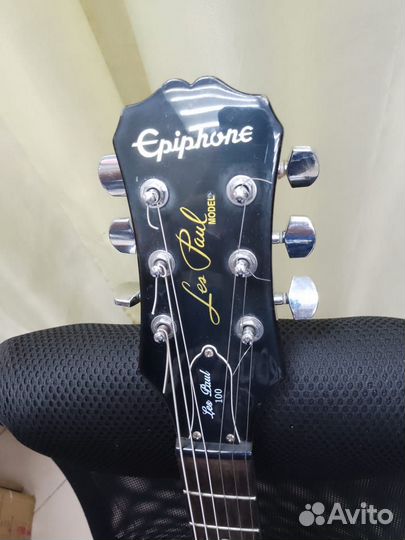 Электрогитара Epiphone Les Paul 100