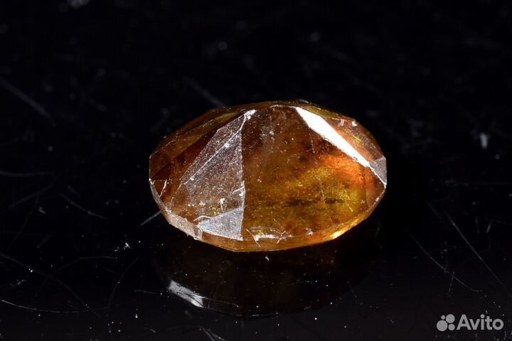 Огранка. Сфен (титанит). Лот №561