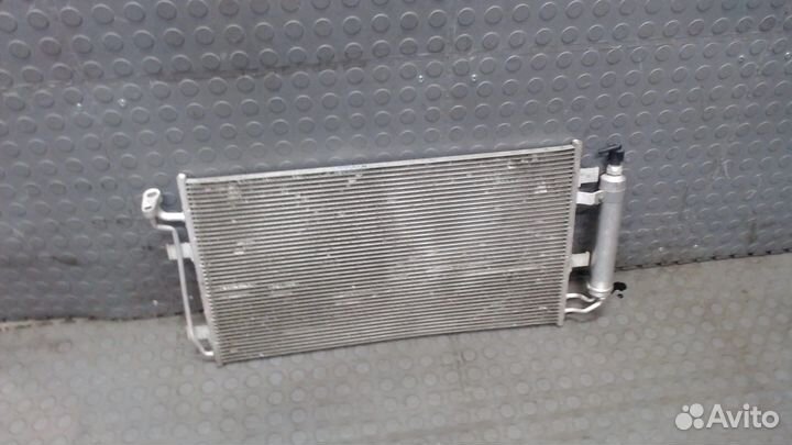 Радиатор кондиционера Nissan Leaf, 2012