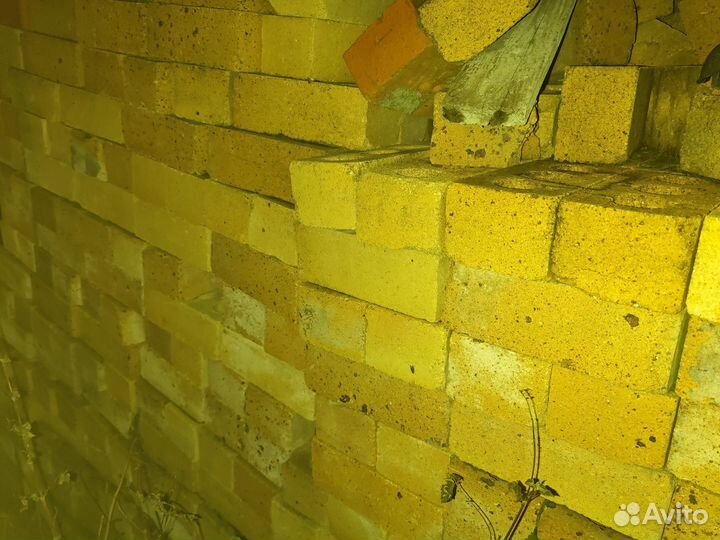 Кирпич огнеупорный шамотный