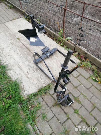 Плуг для мотоблока