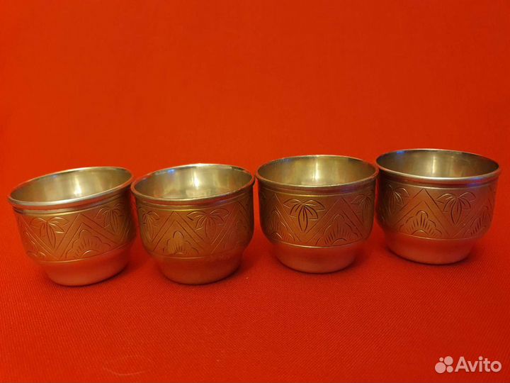 Чайник металлический гдр, стопки, чашки Мельхиор