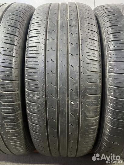 Goodyear EfficientGrip SUV 4x4 225/55 R19 99V