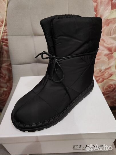 Дутики женские зимние