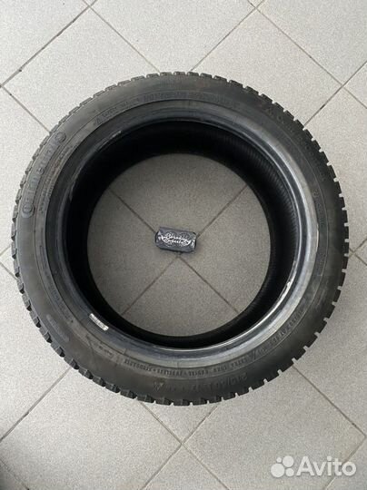 Continental ContiIceContact 215/50 R17