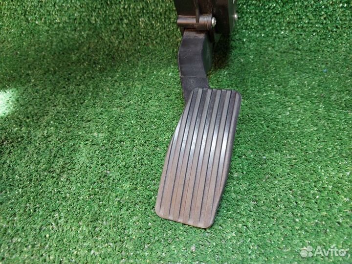 Педаль газа ваз (LADA) Priora