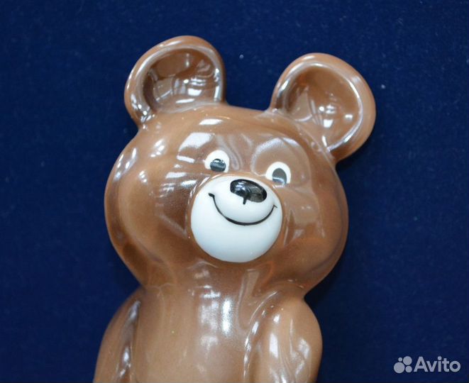 Фарфоровый олимпийский мишка- дулево