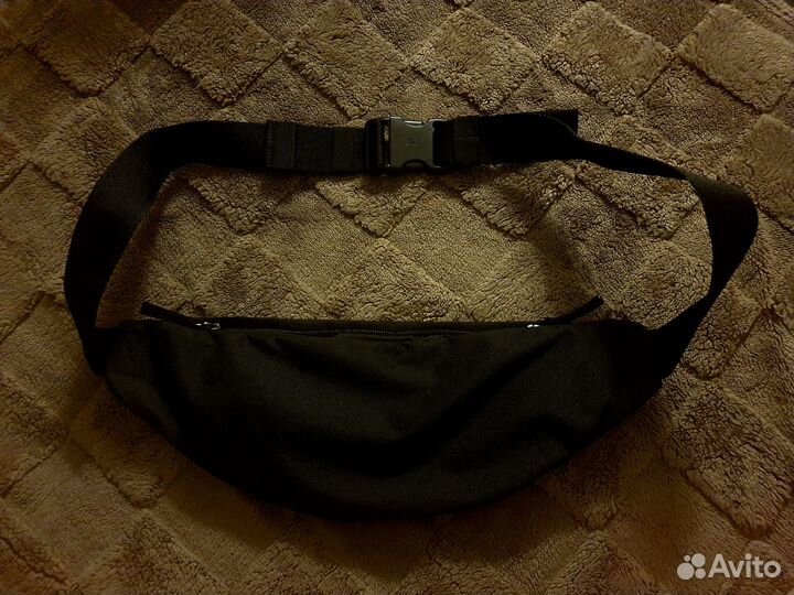 Поясная сумка мужская Nike