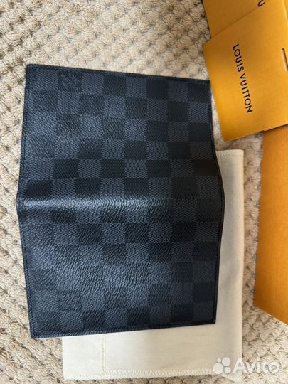 Обложка для паспорта Louis Vuitton