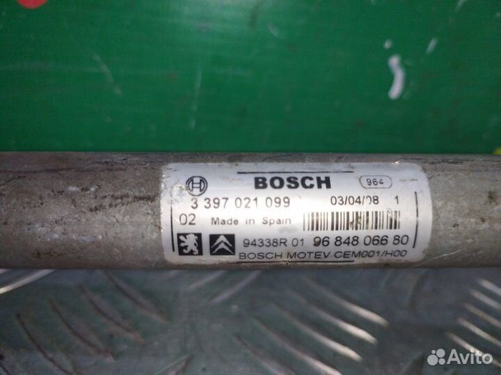 Трапеция дворников в сборе Peugeot 308 хечбэк 1.6Л