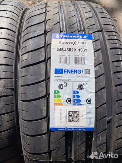 Triangle TH201 Sportex 245/45 R20 103Y
