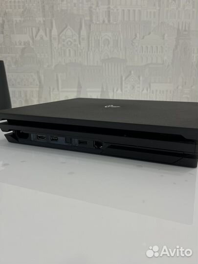 Sony PS4 pro 1tb 9.03