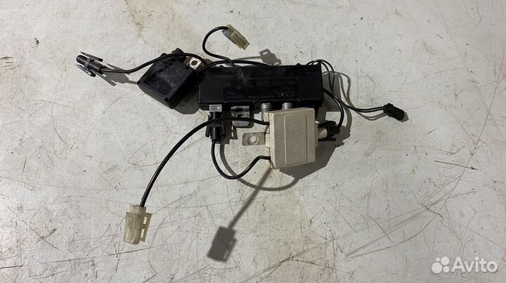 Усилитель антенны в сборе BMW 5 E39