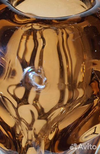 Ваза медовое стекло. Чехословакия