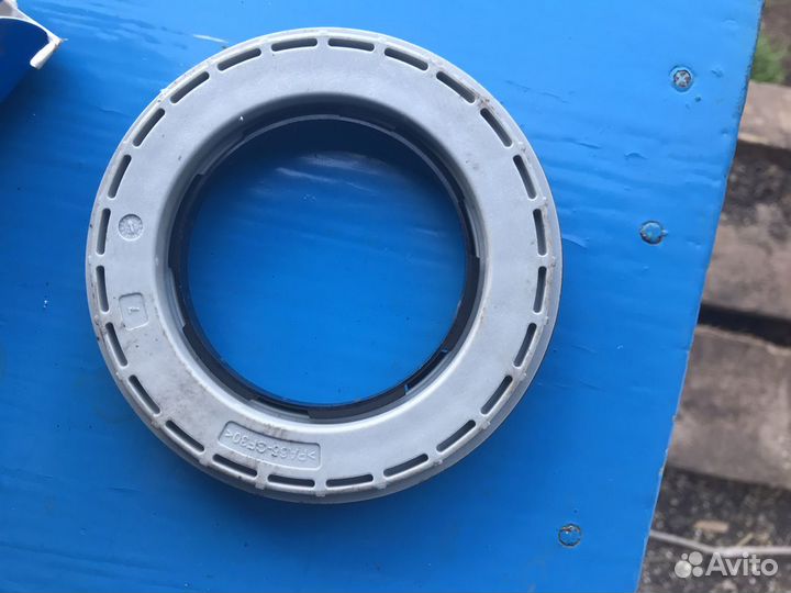 Подшипник опоры амортизатора SKF