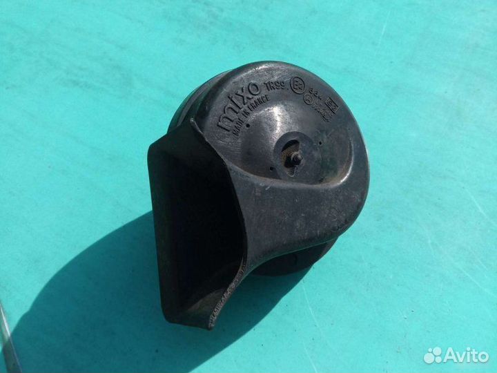 Звуковой сигнал Volkswagen Golf 2