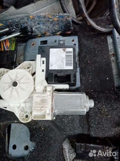 Моторчики стеклоподьемников форд фокус2