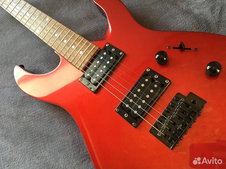 Электрогитара