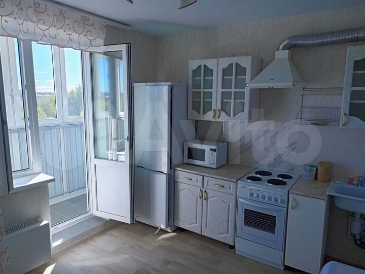 2-к. квартира, 55 м², 5/9 эт.