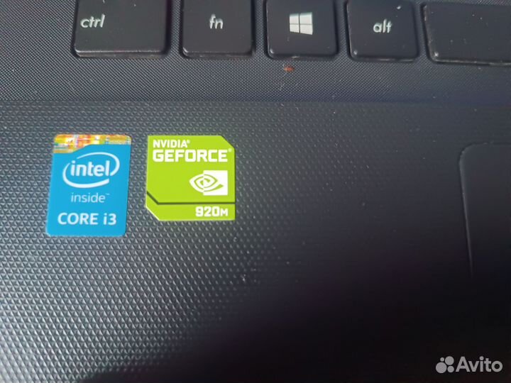 Ноутбук asus