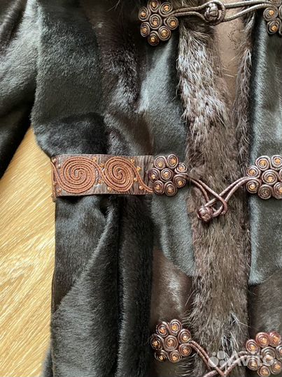 Пальто-шуба новая. Мех пони и нутрия. Ручная работ