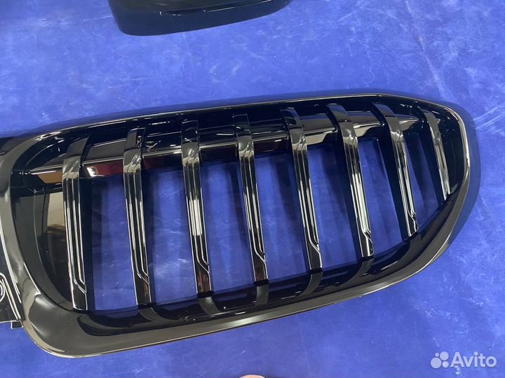 Решетки радиатора + спойлер+ крышки зеркал BMW G20