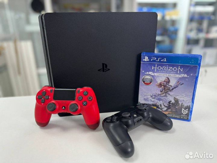 PlayStation 4 Slim + 2 геймпада + Horizon