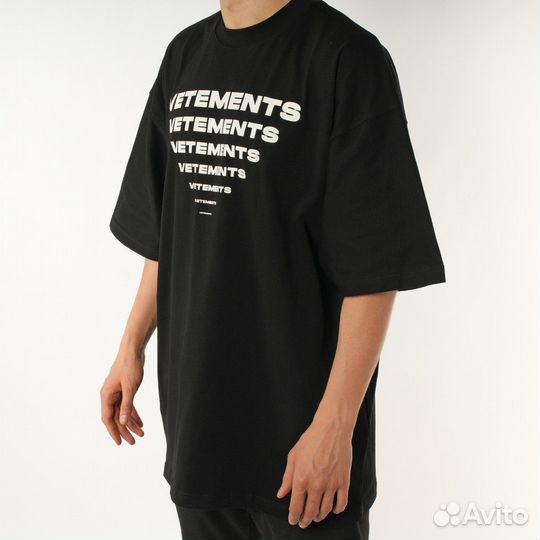 Футболка Vetements Pyramid