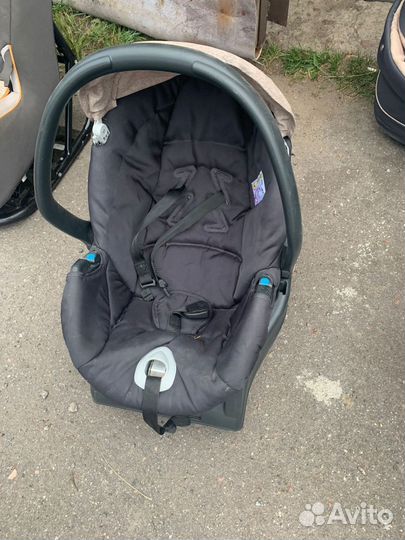Коляска 3 в 1 и автомобильное кресло
