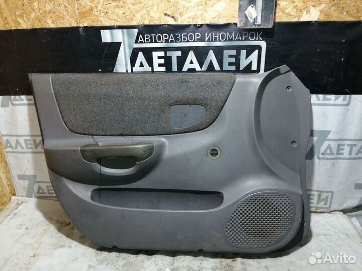 Обшивка двери Hyundai Accent 2